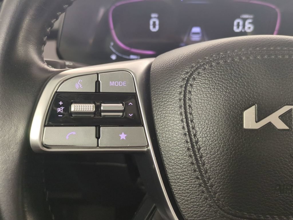 Used 2023 Kia Telluride S AWD/4WD image 34