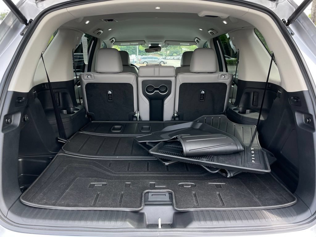 Certified 2025 Honda Pilot EX-L image 42