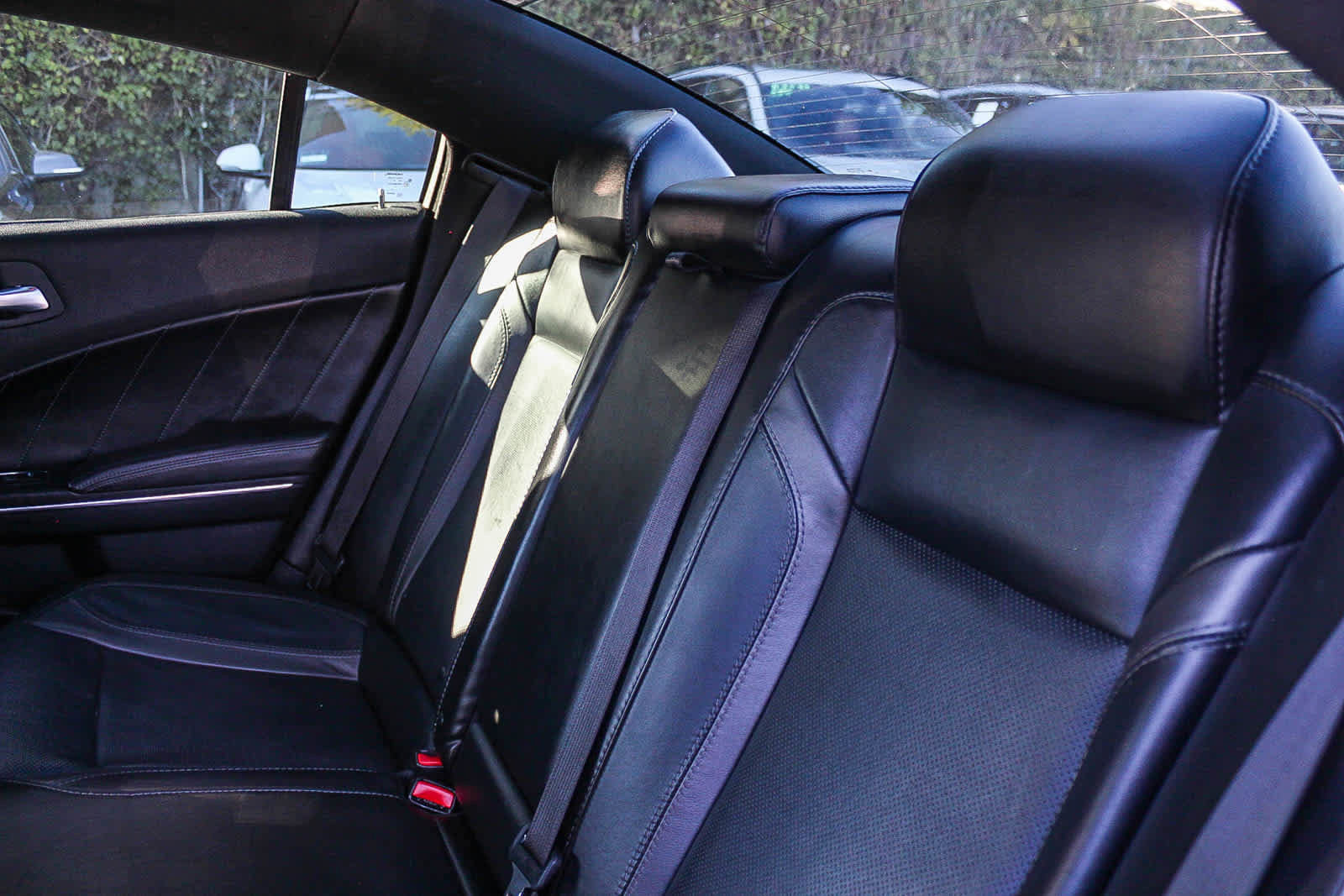 Used 2017 Dodge Charger SXT w/ Plus Group image 19