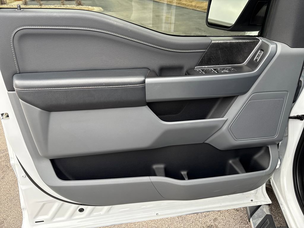 Used 2022 Ford F150 XLT w/ Equipment Group 302A High image 18