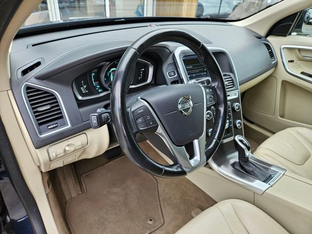 Used 2014 Volvo XC60 T6 image 15
