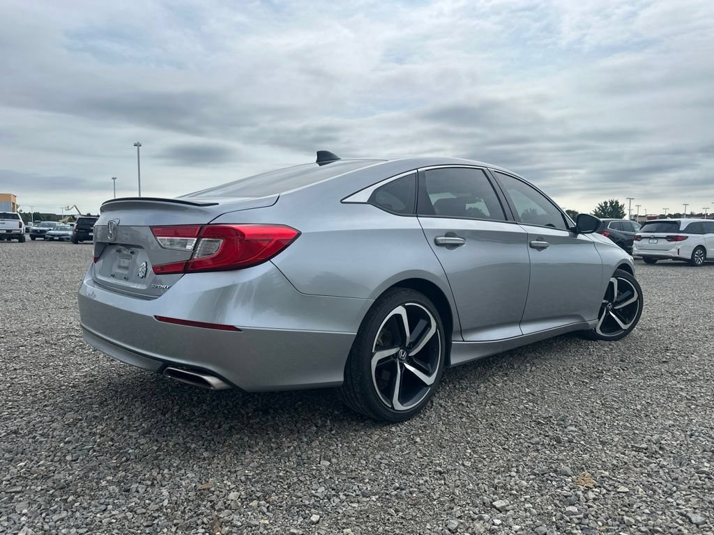 Used 2021 Honda Accord Sport image 9