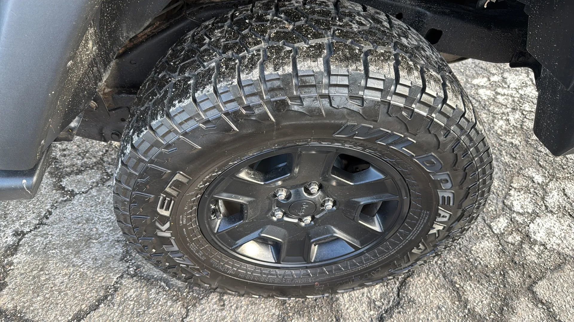 Used 2017 Jeep Wrangler Unlimited Sport w/ Quick Order Package 24S image 9