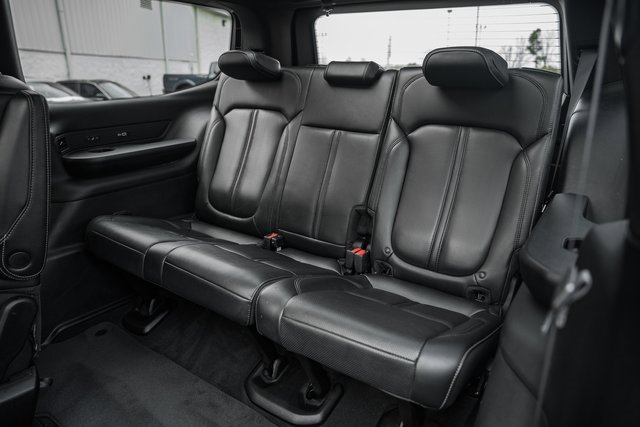 Used 2022 Jeep Wagoneer Series III w/ Premium Group I image 39