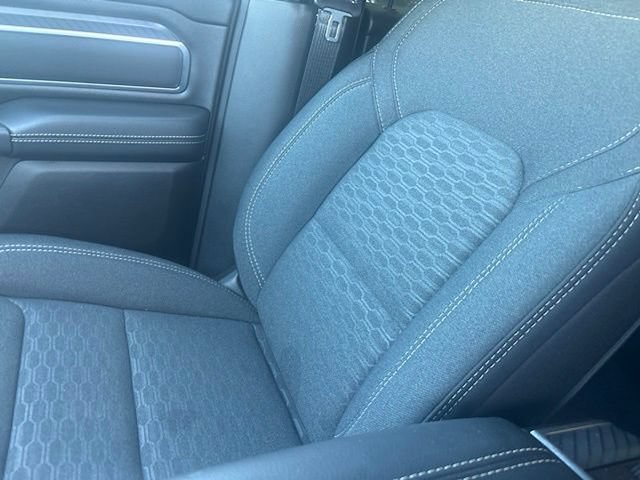 Used 2025 RAM 1500 Big Horn AWD/4WD image 10