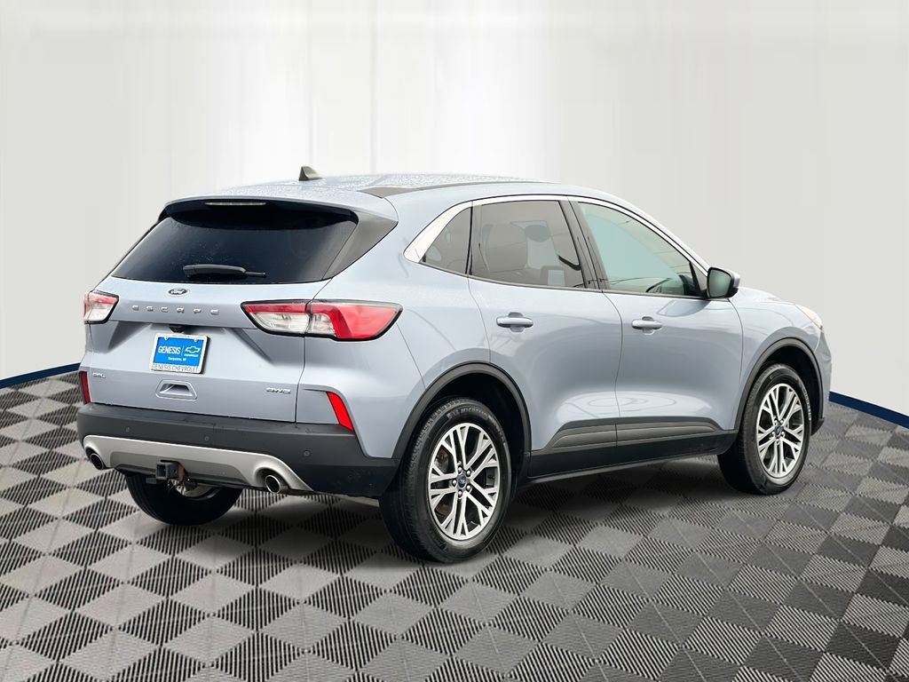 Used 2022 Ford Escape SEL w/ Class II Trailer Tow Package image 5