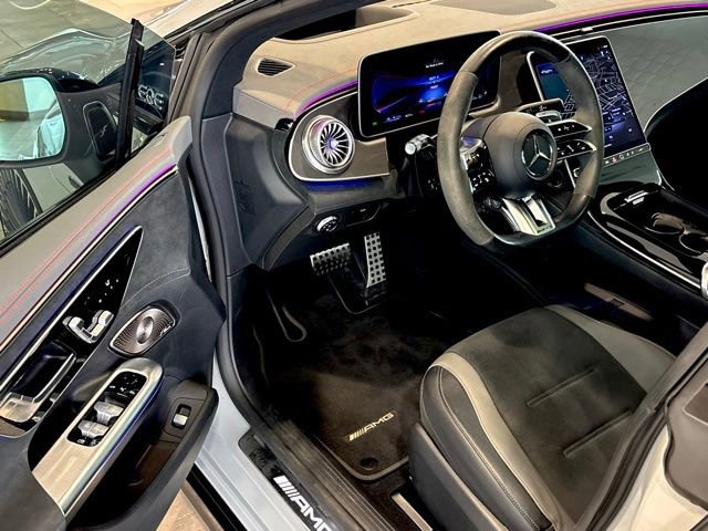 Certified 2023 Mercedes-Benz EQE AMG 4MATIC Sedan image 21