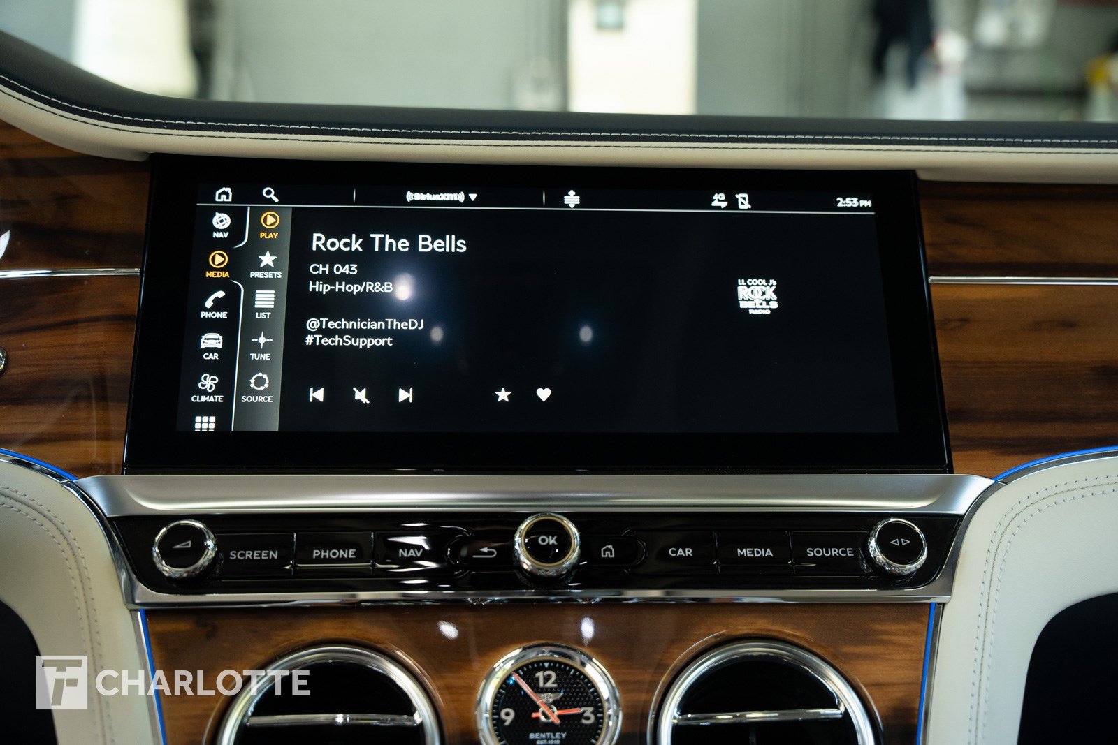 Used 2021 Bentley Continental GT image 23