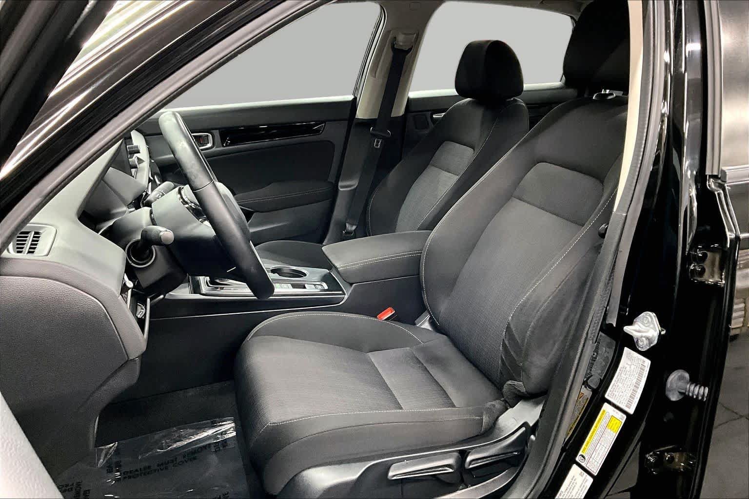 Used 2023 Honda Civic EX image 7