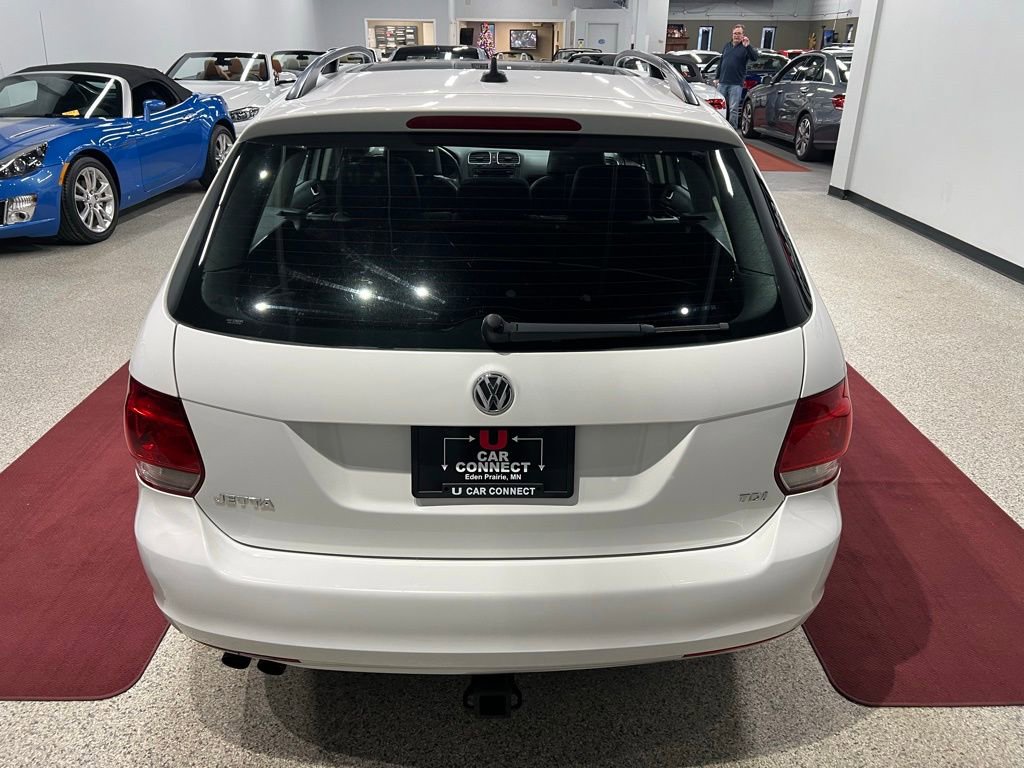 Used 2011 Volkswagen Jetta TDI image 11