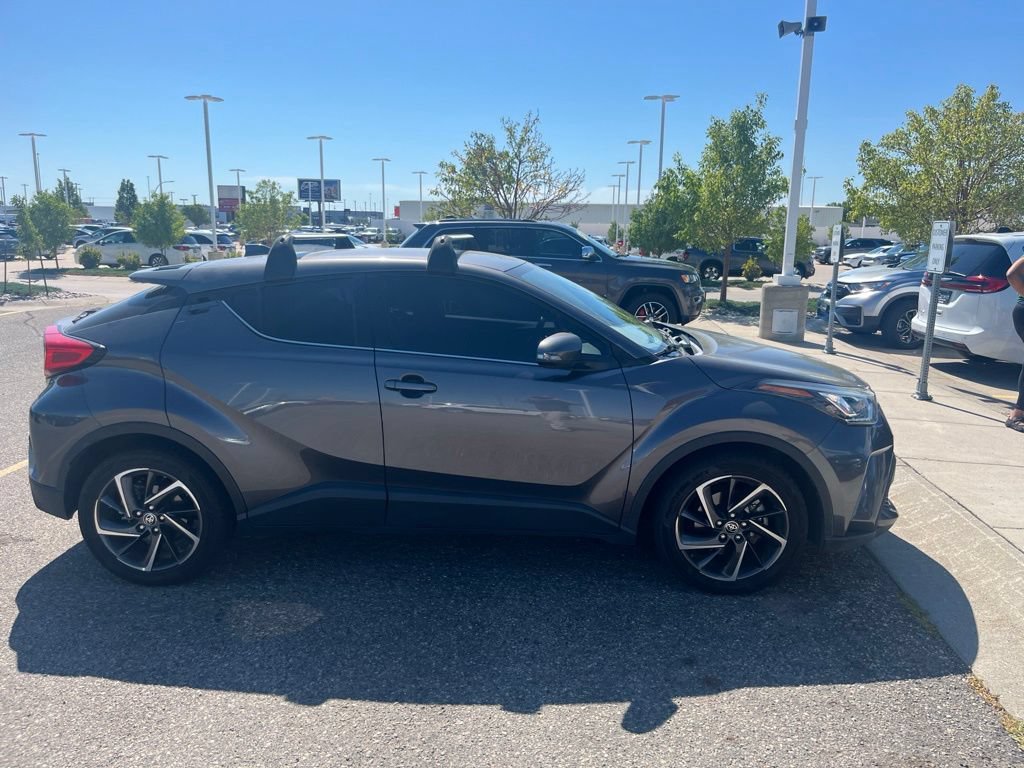 Used 2021 Toyota C-HR Limited FWD video 2