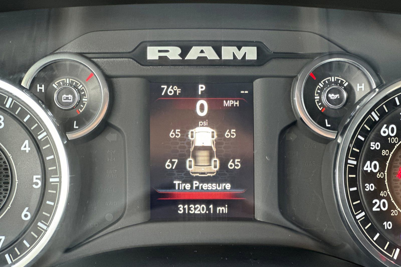 Used 2024 RAM 2500 Big Horn image 25