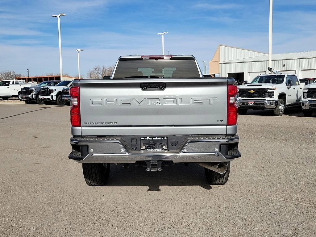 New 2026 Chevrolet Silverado 3500 LT w/ Texas Edition AWD/4WD image 9