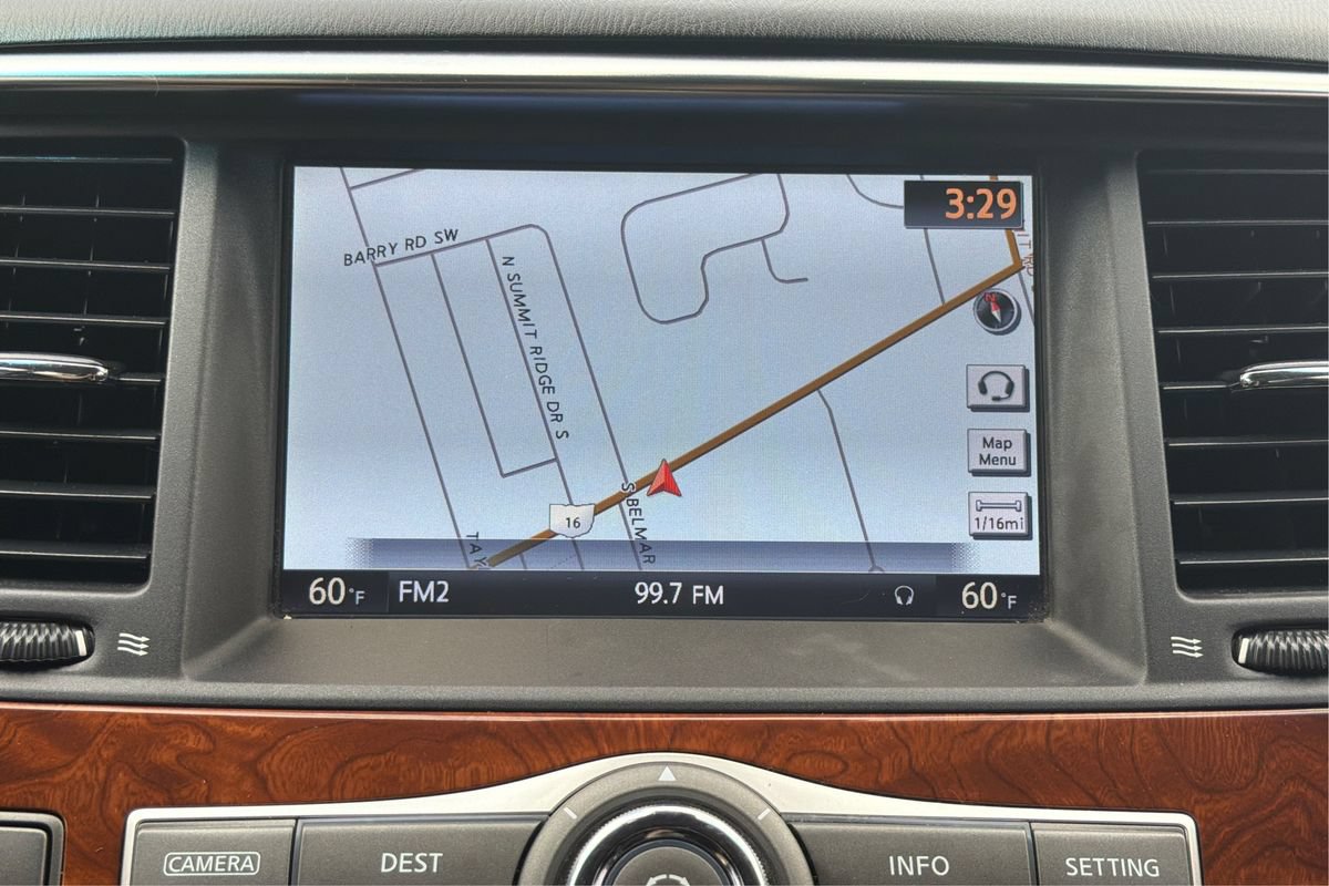 Used 2015 INFINITI QX80 4WD w/ Deluxe Technology Package image 34
