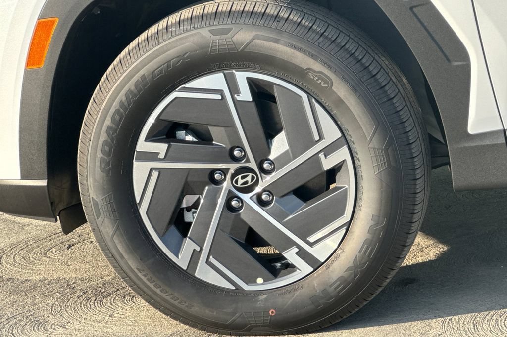 New 2026 Hyundai Tucson Blue SE AWD/4WD image 32