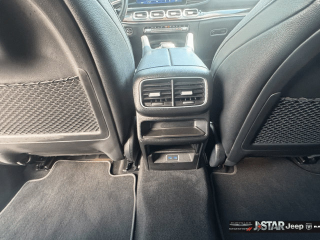 Used 2024 Mercedes-Benz GLE 450 4MATIC image 16