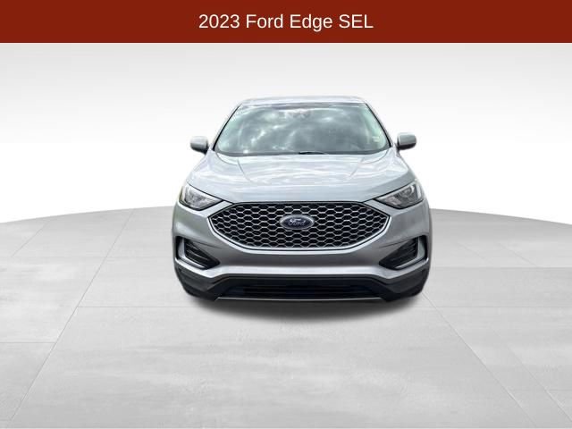 Used 2023 Ford Edge SEL AWD/4WD image 2