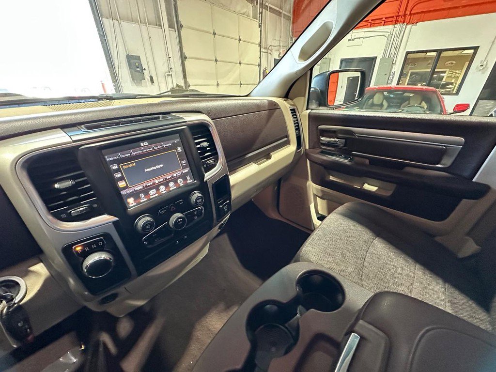 Used 2017 RAM 1500 Big Horn RWD image 22