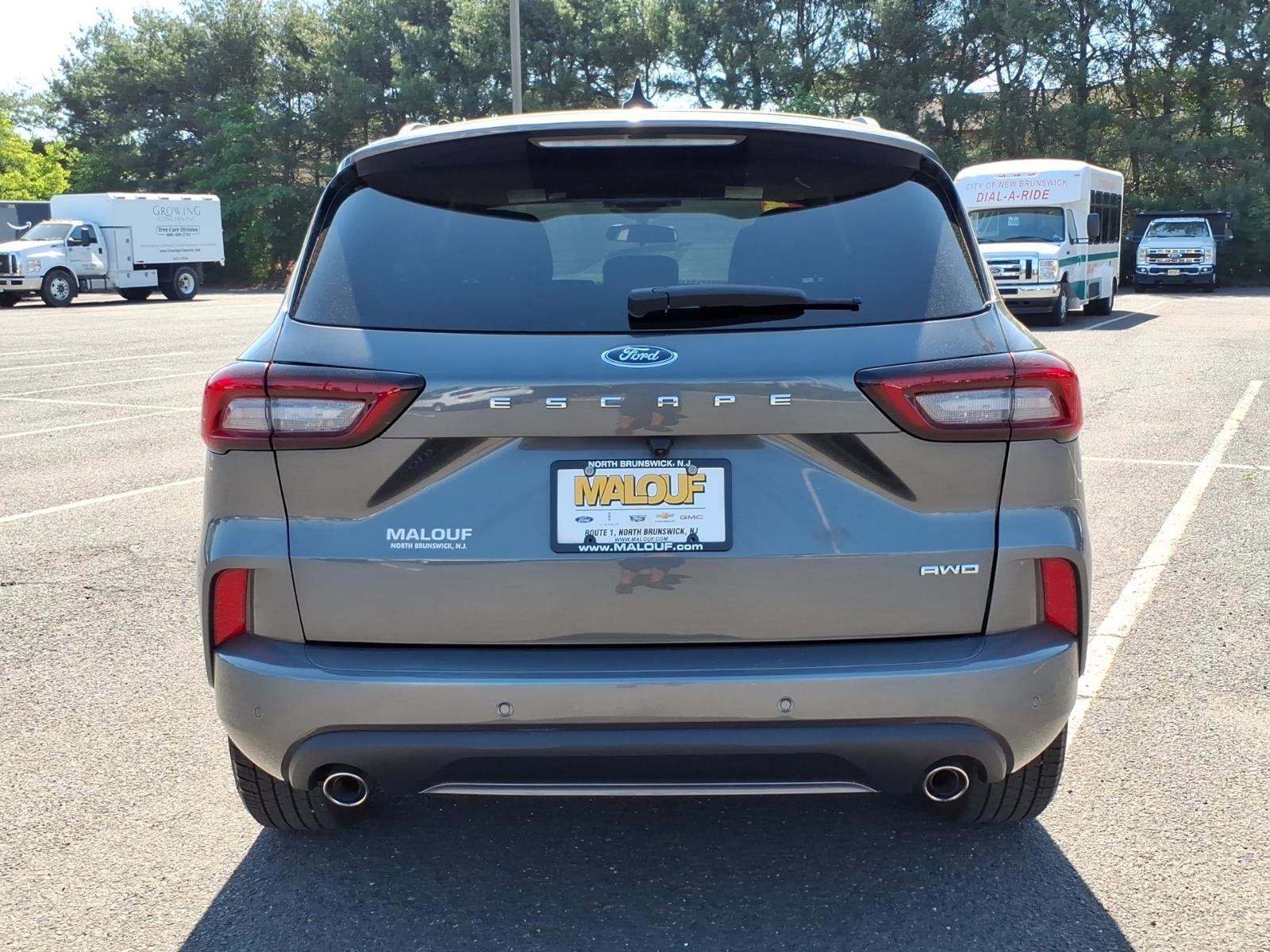 Used 2023 Ford Escape ST-Line Select w/ Tech Pack #2 AWD/4WD image 5