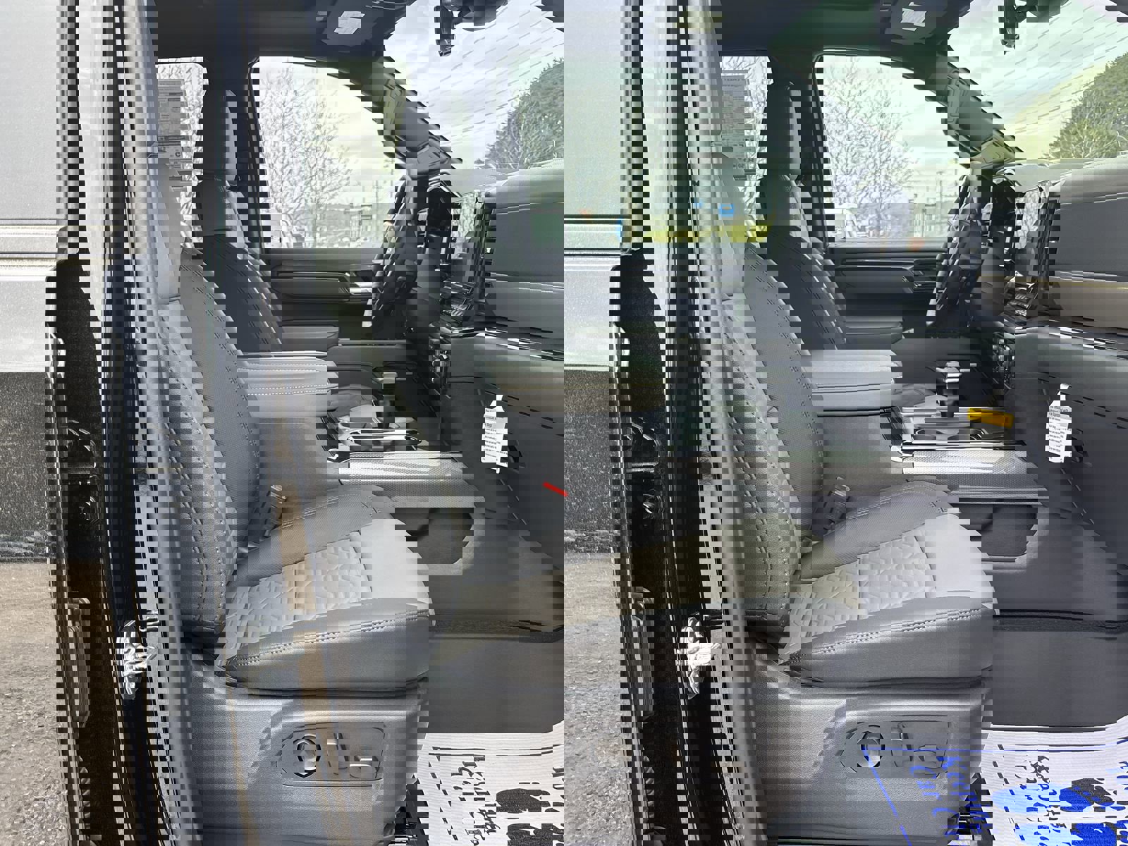 New 2026 Chevrolet Silverado 1500 ZR2 image 27