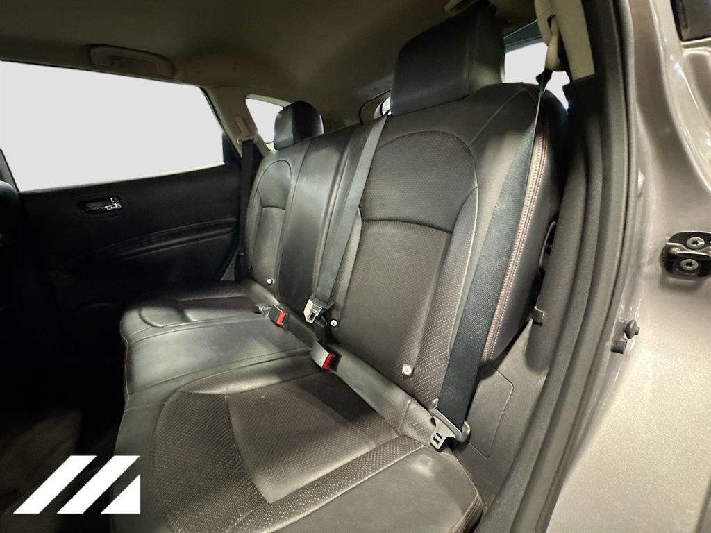 Used 2012 Nissan Rogue SL AWD/4WD image 28