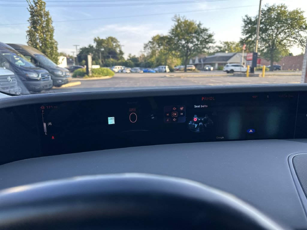 Certified 2024 Lincoln Nautilus Premier AWD/4WD image 10