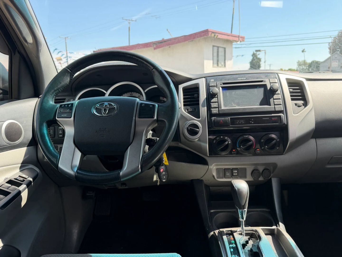 Used 2013 Toyota Tacoma 4x4 Double Cab w/ TRD Off-Road Pkg image 18