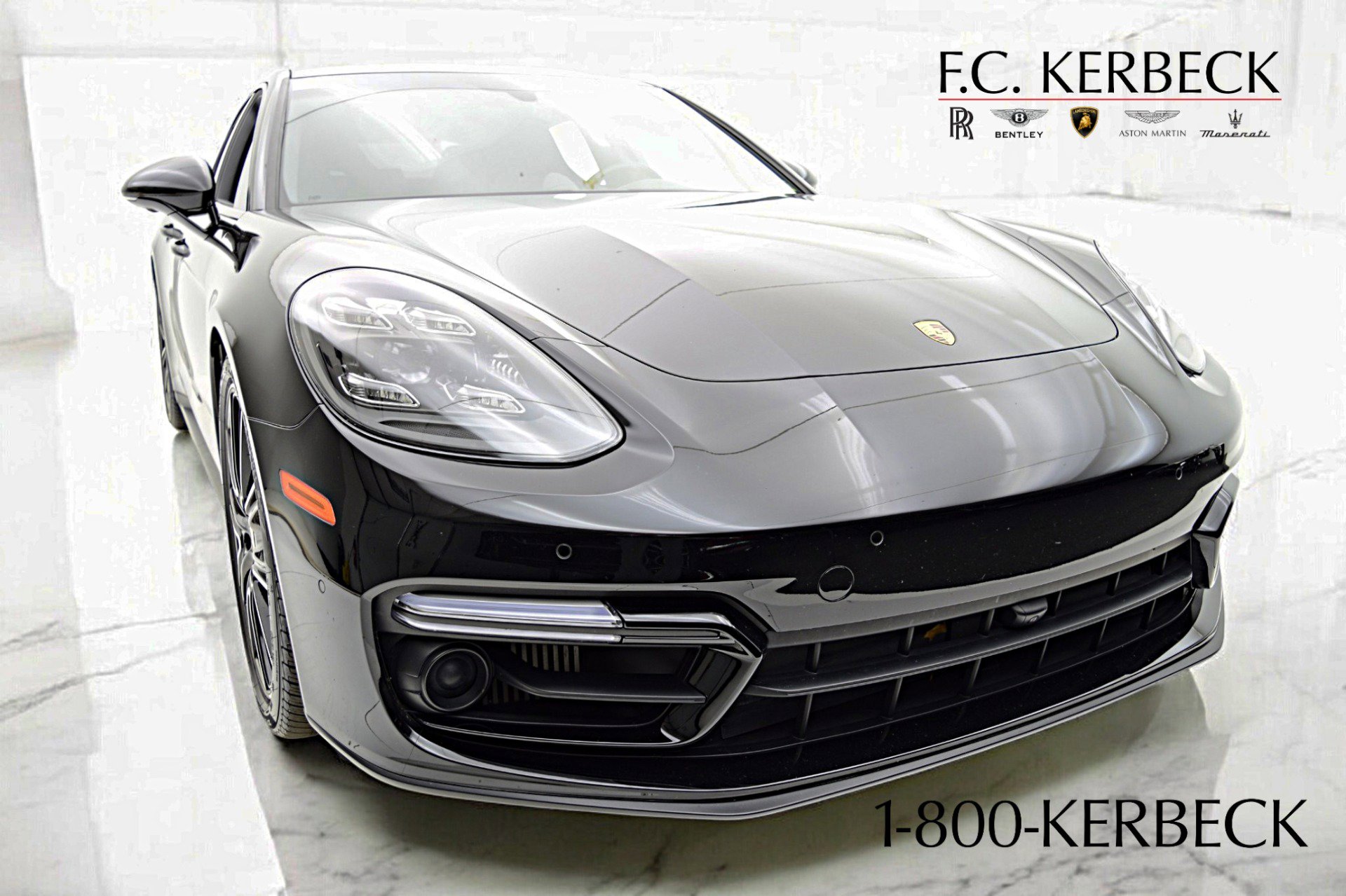 Used 2023 Porsche Panamera GTS image 18
