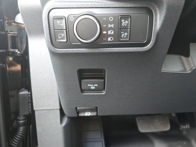 Used 2024 Ford Bronco Badlands AWD/4WD image 11