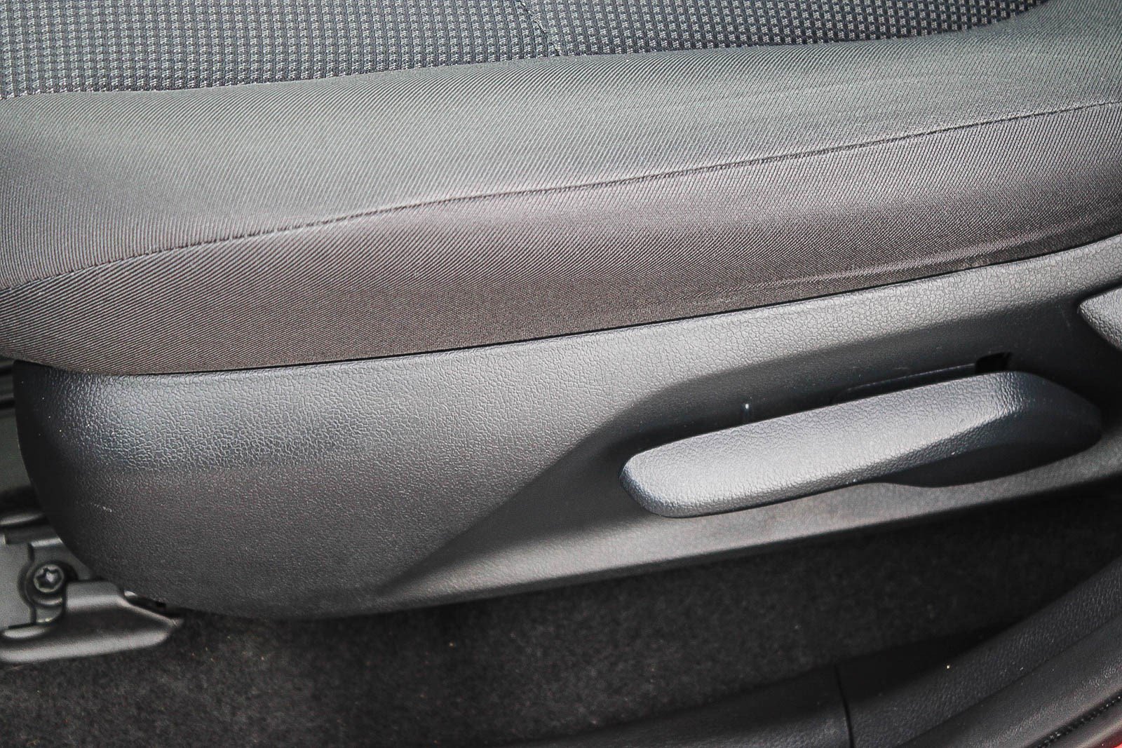 Certified 2019 Toyota RAV4 LE w/ All Weather Liner Package image 22