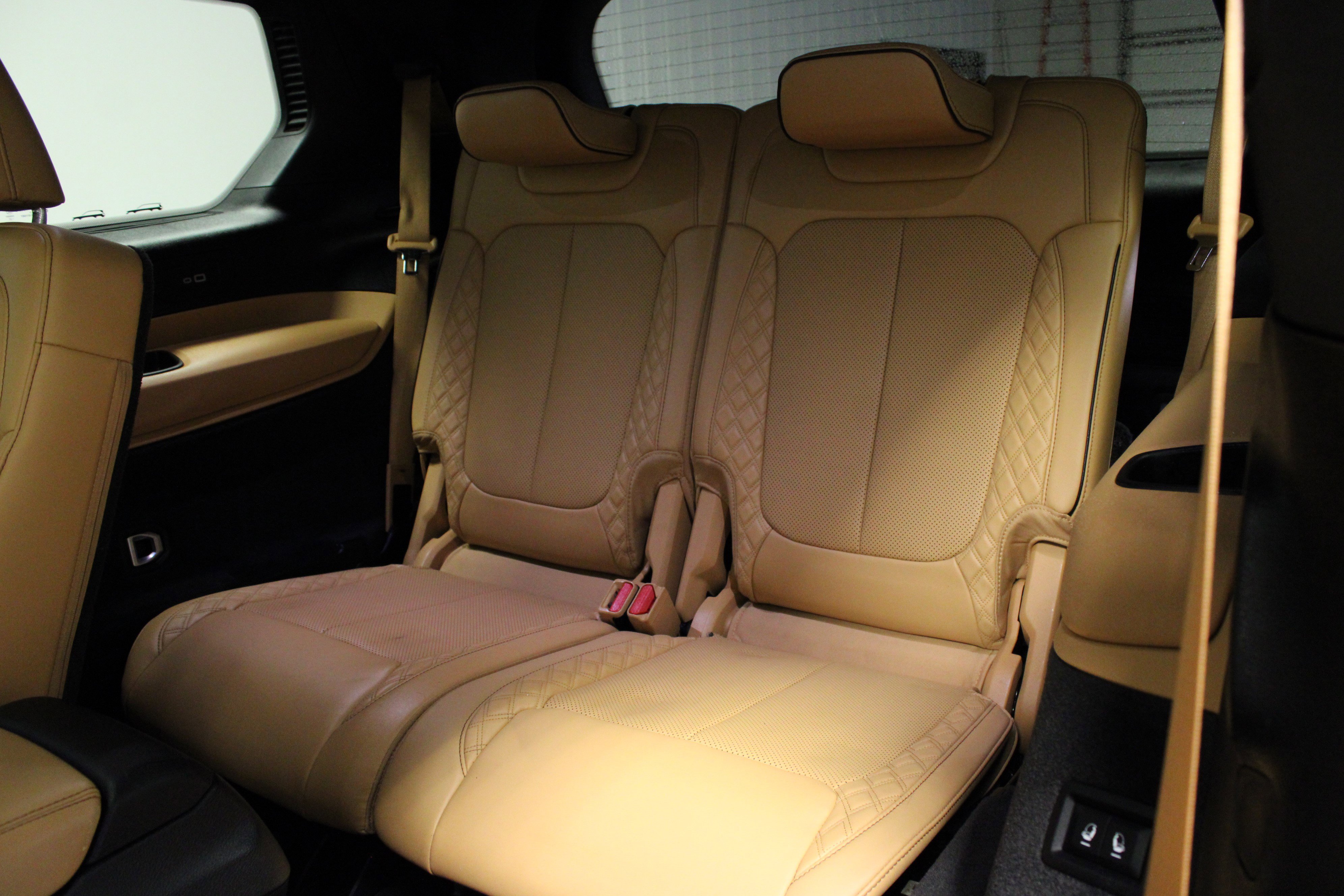 Used 2021 Jeep Grand Cherokee L Summit image 14