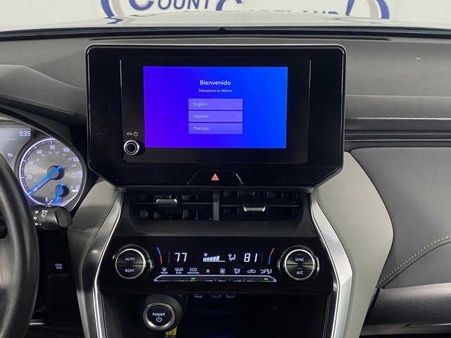 Certified 2023 Toyota Venza LE image 14