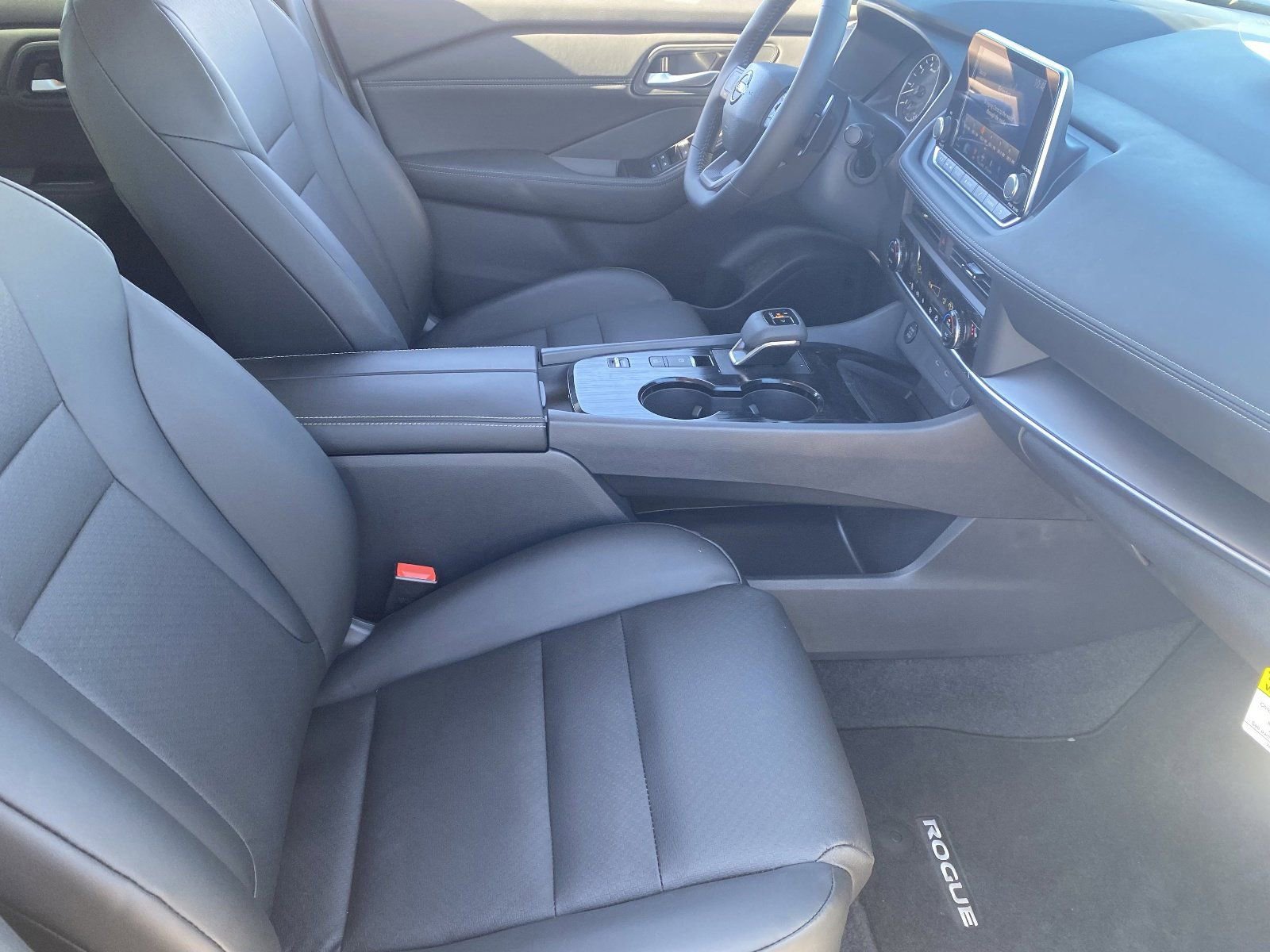 New 2026 Nissan Rogue SV image 11