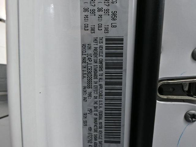 Used 2019 Jeep Cherokee Latitude w/ Popular Appearance Group image 44