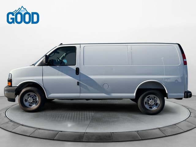 New 2025 Chevrolet Express 3500 w/ Driver Convenience Package image 2