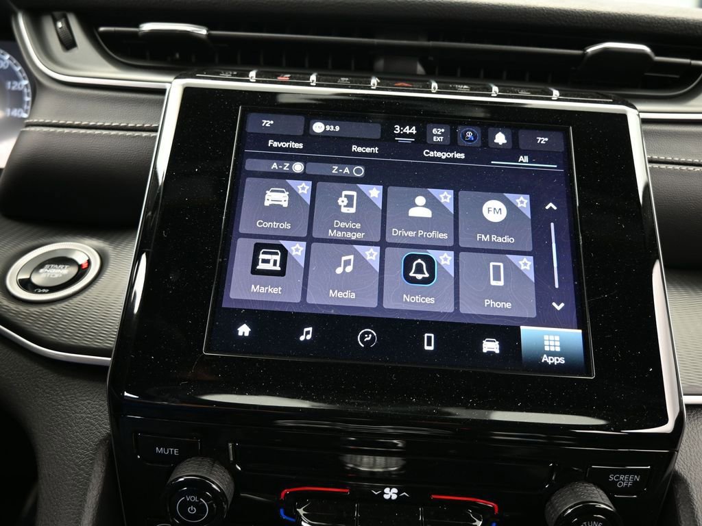 Used 2024 Jeep Grand Cherokee L Laredo image 21