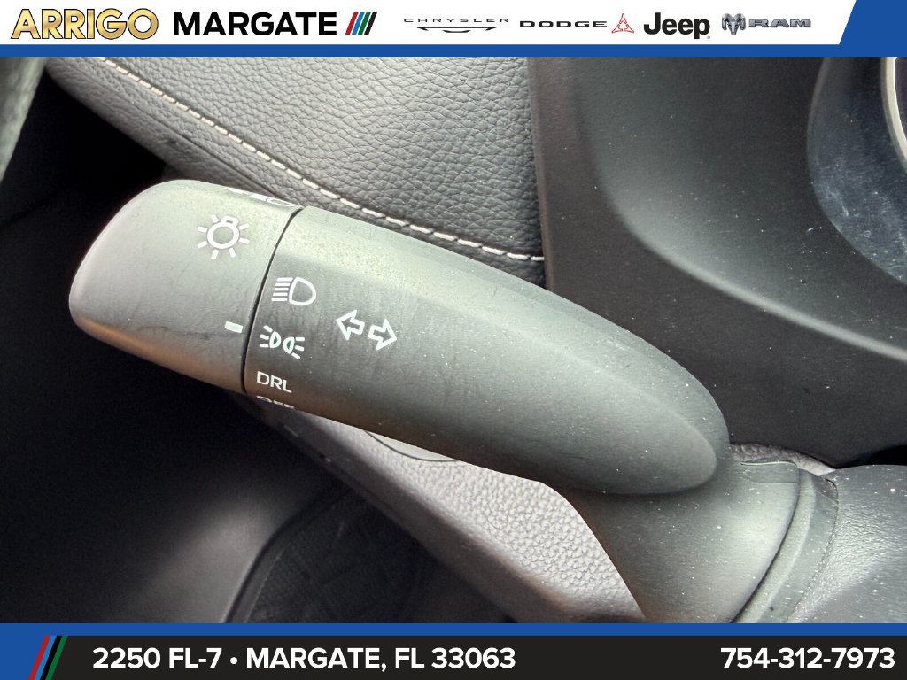Used 2023 Toyota RAV4 LE FWD image 31
