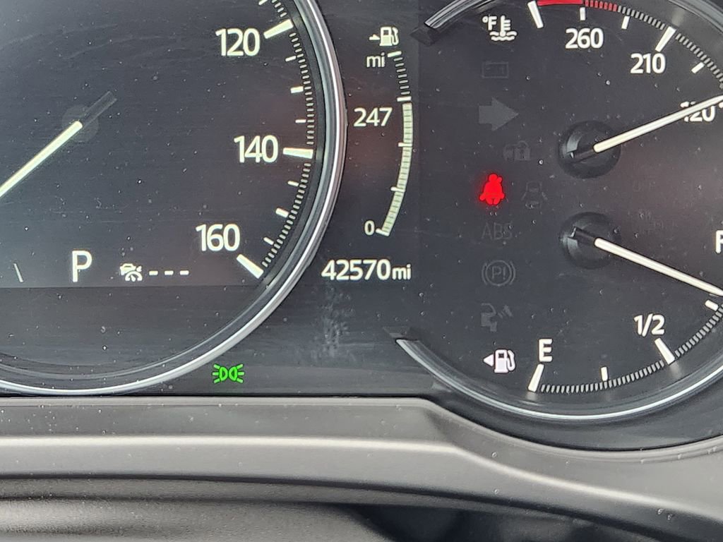 Used 2024 MAZDA CX-5 Signature image 33