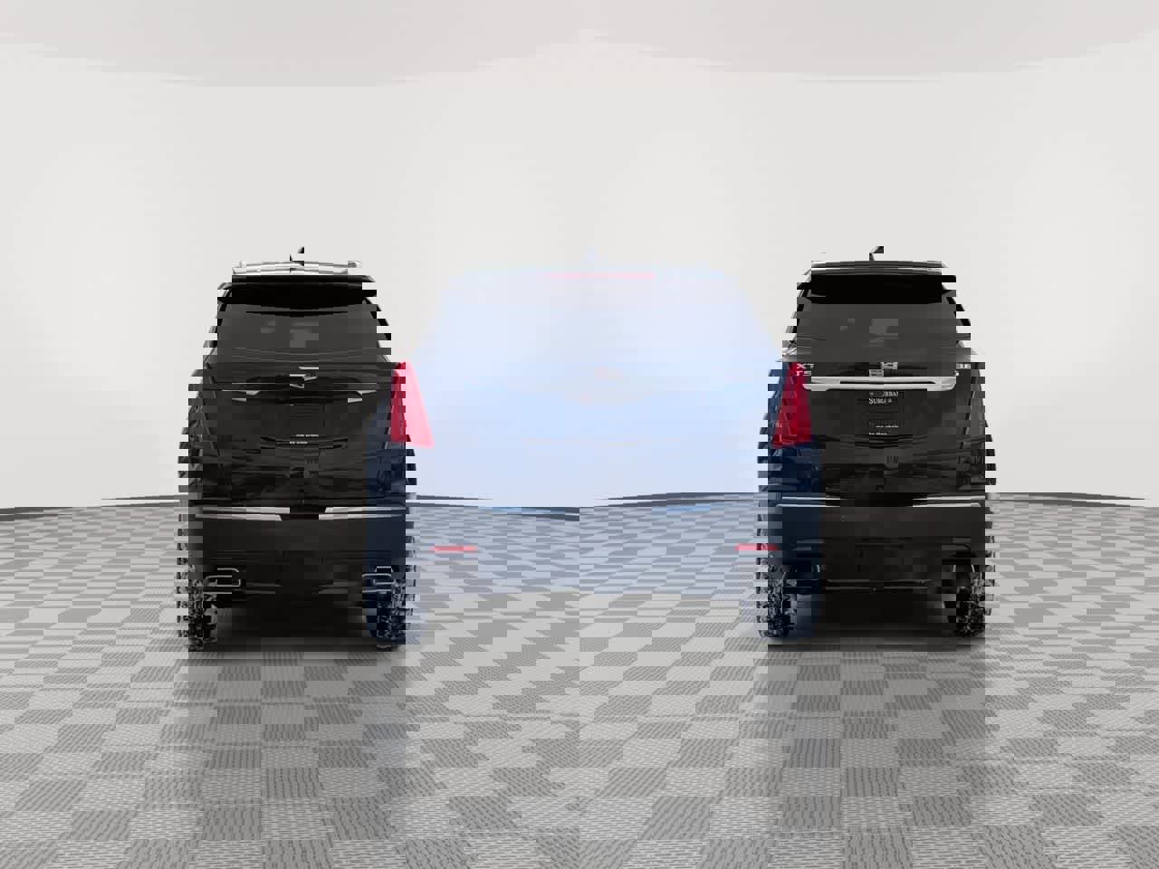 Used 2017 Cadillac XT5 Luxury w/ Driver Awareness Package image 7