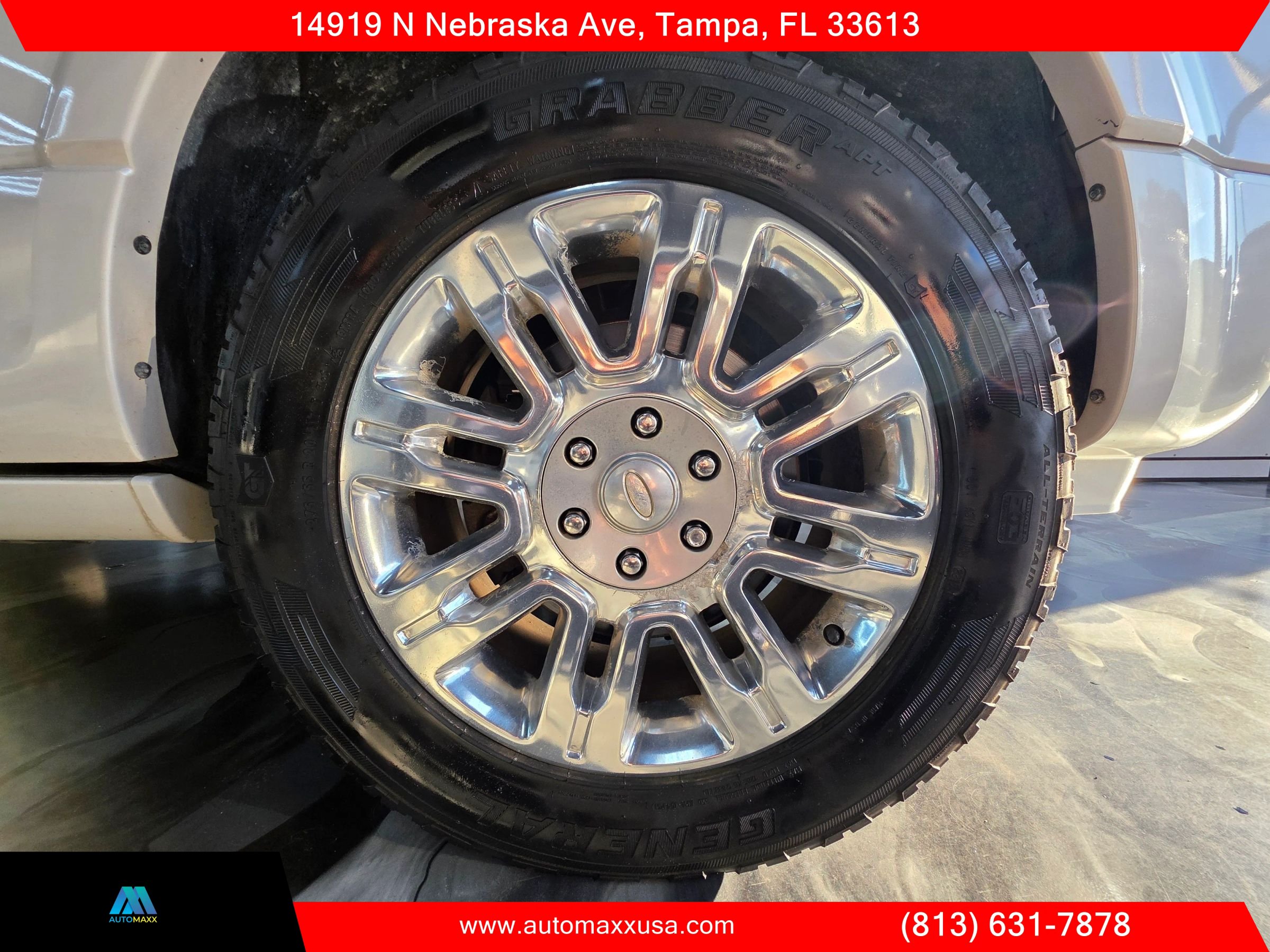Used 2013 Ford Expedition Limited RWD image 35