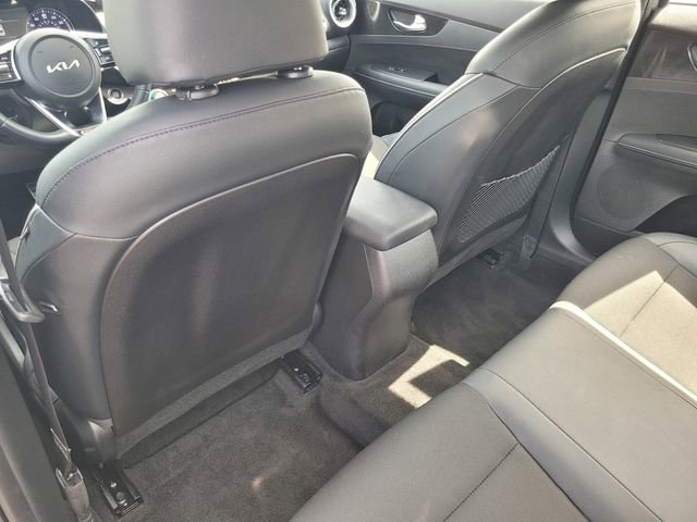 Used 2023 Kia Forte GT-Line w/ GT-Line Premium Package FWD image 12