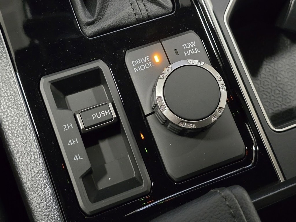 New 2026 Toyota Tundra SR5 image 7