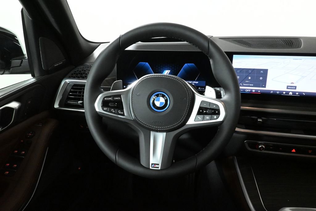 Used 2026 BMW X5 xDrive50e w/ M Sport Package image 19