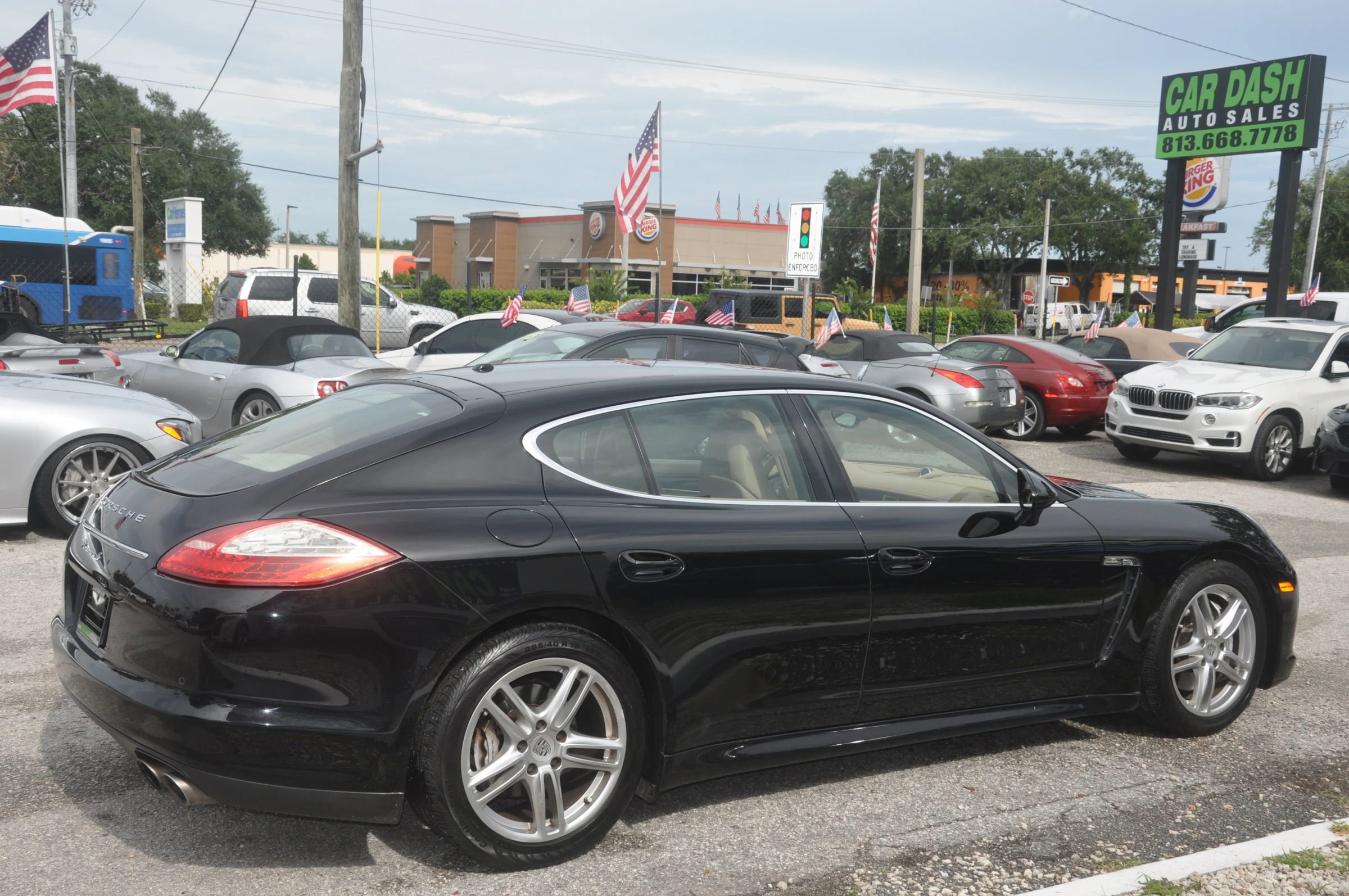 Used 2013 Porsche Panamera 4S image 11