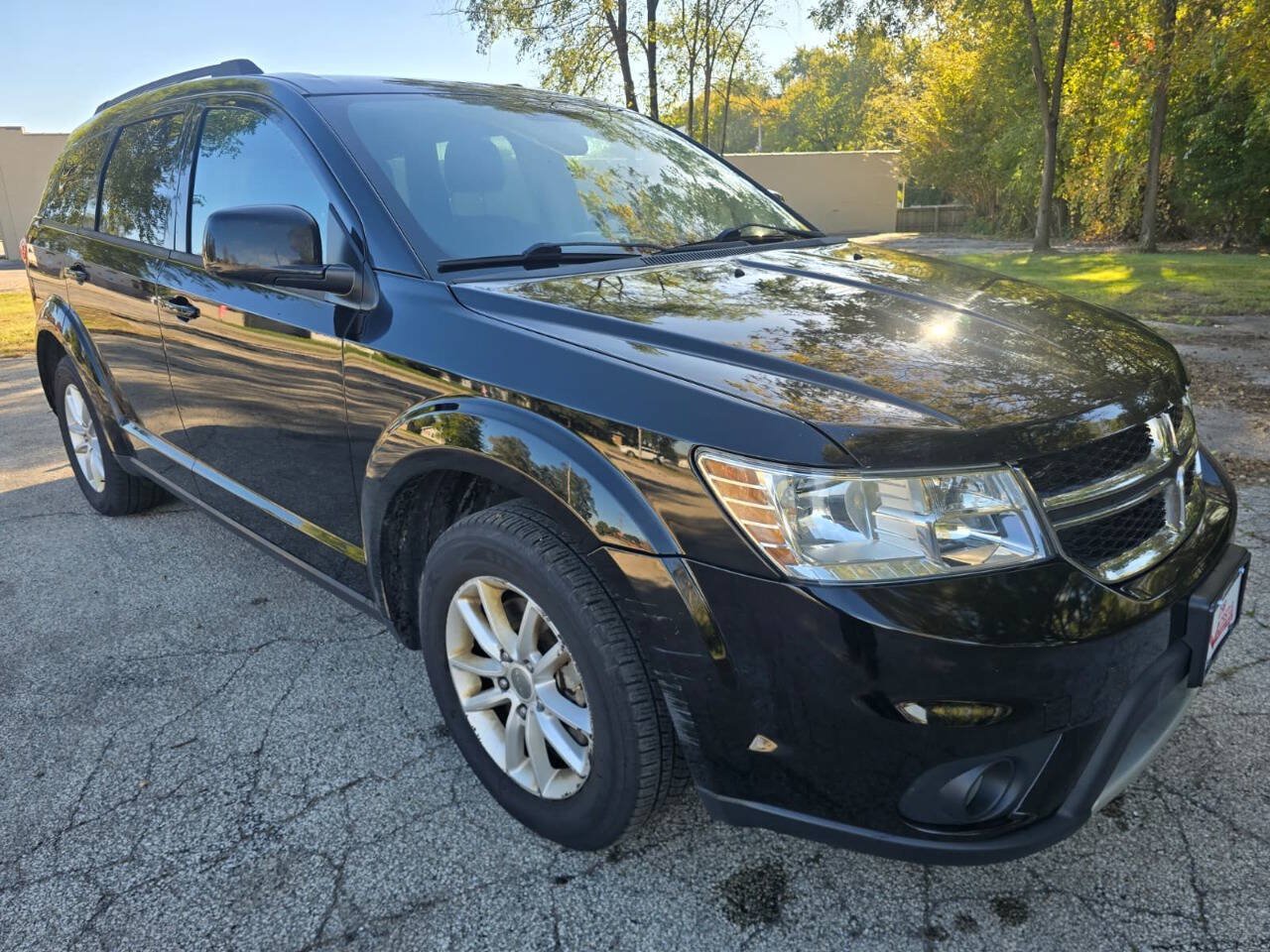 Used 2016 Dodge Journey SXT w/ Comfort/Convenience Group FWD image 2