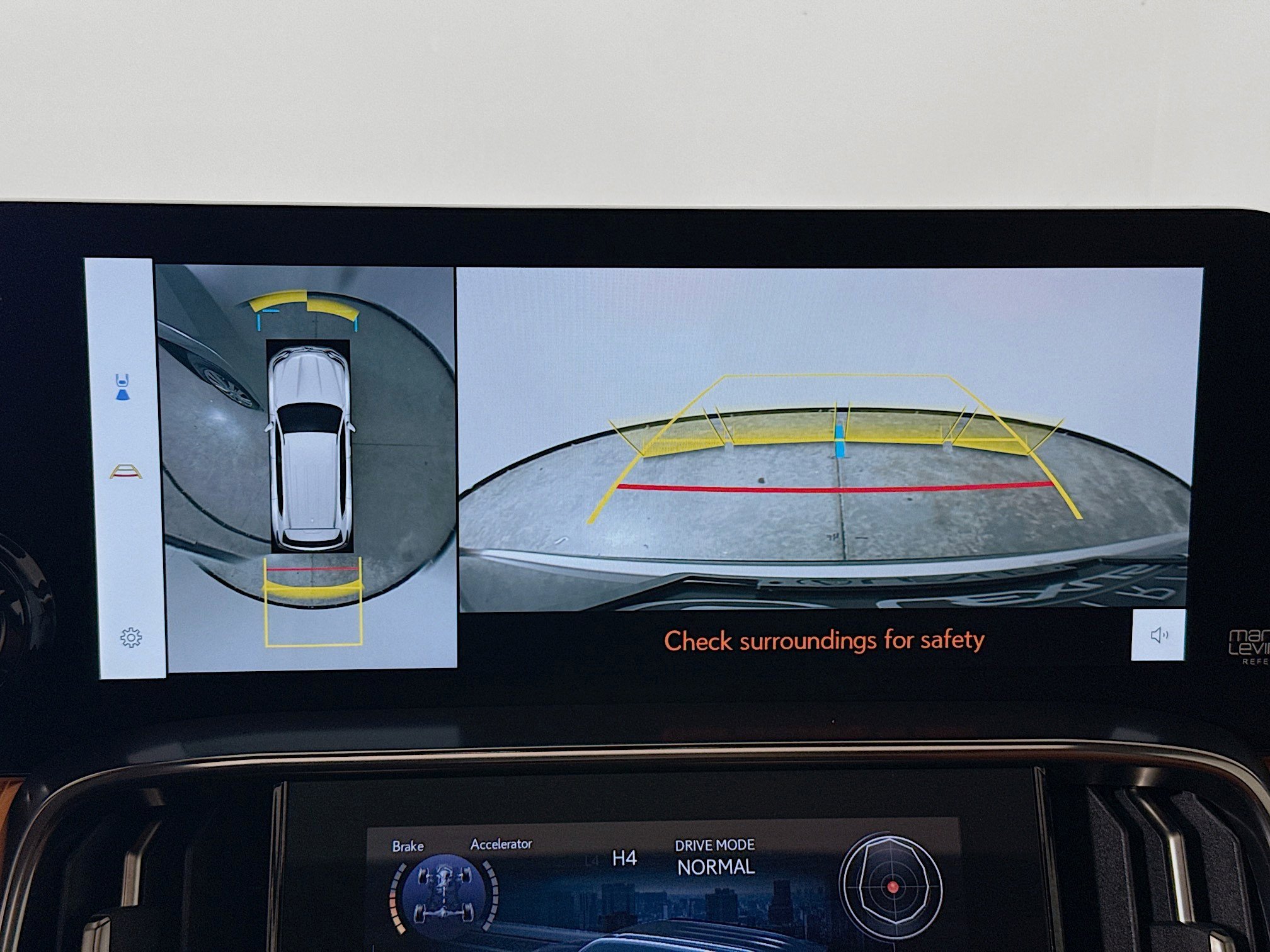 Used 2023 Lexus LX 600 4WD w/ Accessory Package (Z1) image 16