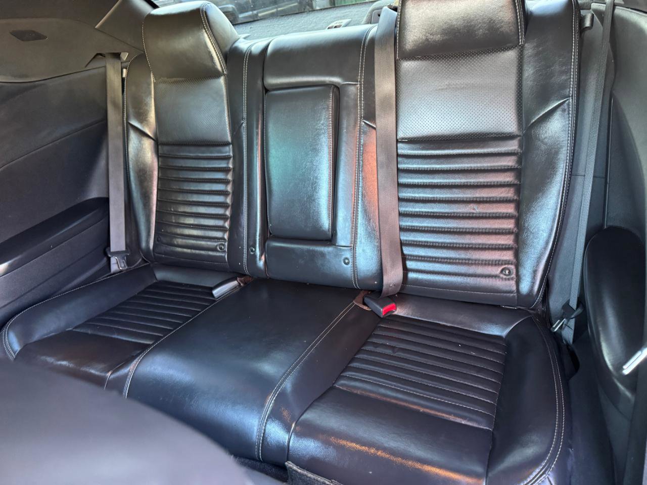 Used 2014 Dodge Challenger R/T Plus RWD image 13