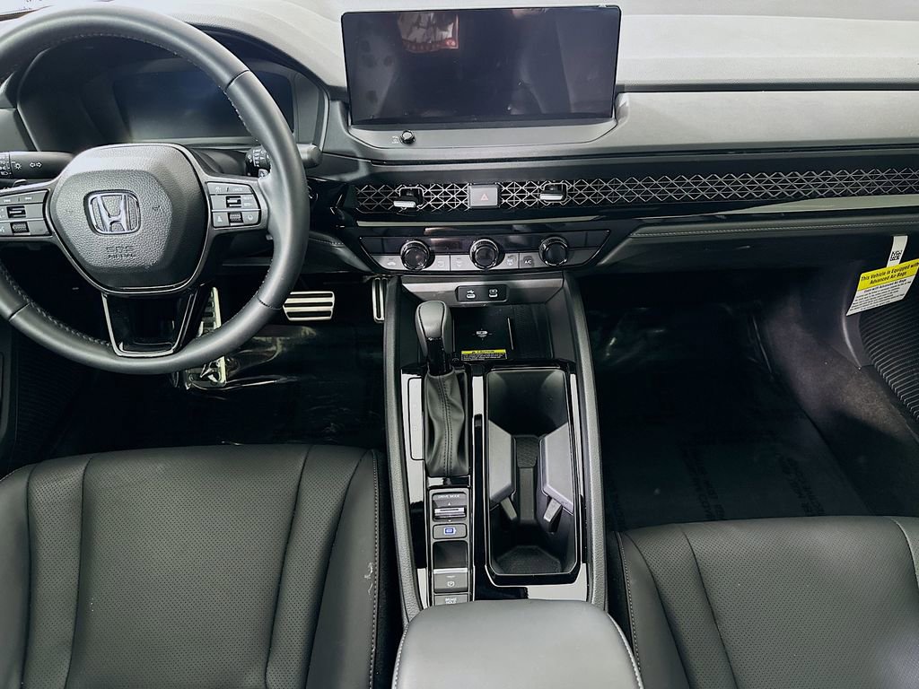 Used 2025 Honda Accord Sport image 18