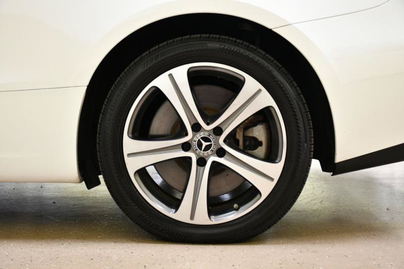 Used 2019 Mercedes-Benz E 450 4MATIC Cabriolet image 15