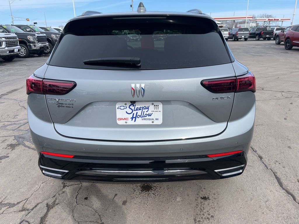 Used 2025 Buick Envision Sport Touring image 6